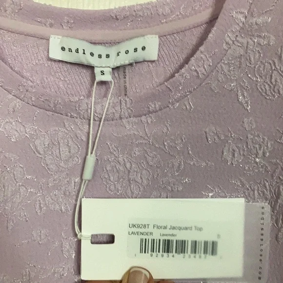 Endless Rose lilac shirt - Picture 2 of 5